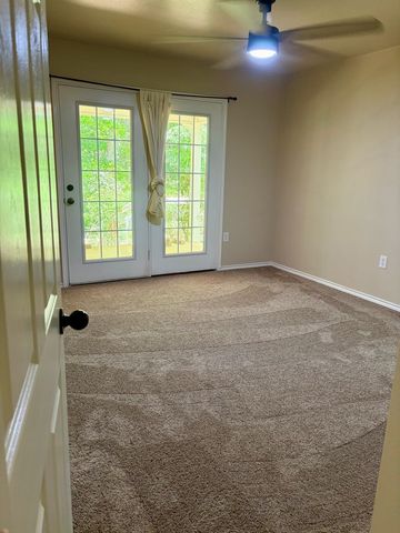 1311 Blueridge Pkwy, Longview, TX 75605