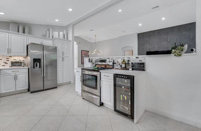 6370 Via Primo Street, Lake Worth, FL 33467