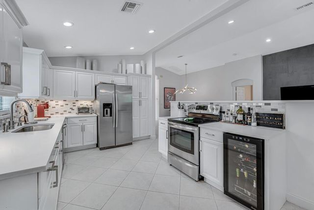 6370 Via Primo Street, Lake Worth, FL 33467