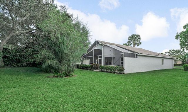6370 Via Primo Street, Lake Worth, FL 33467