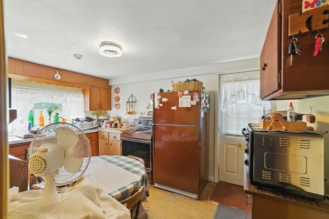 25 Union St, Leominster, MA 01453