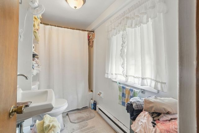 25 Union St, Leominster, MA 01453