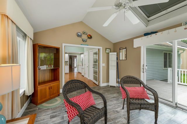 32 Drakes Landing, Hampton, NH 03842
