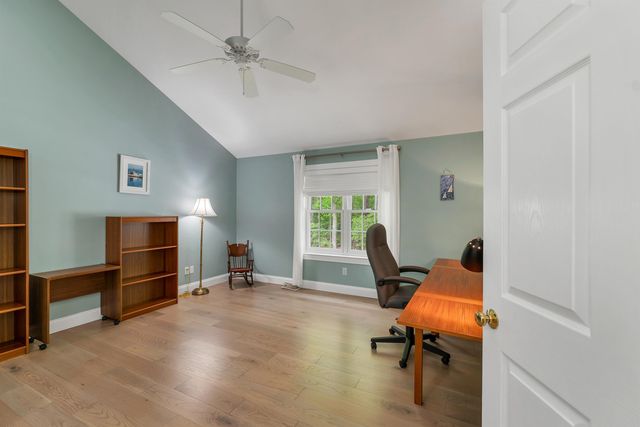 32 Drakes Landing, Hampton, NH 03842