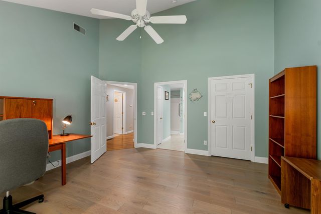 32 Drakes Landing, Hampton, NH 03842