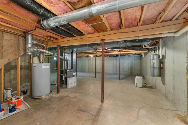 32 Drakes Landing, Hampton, NH 03842