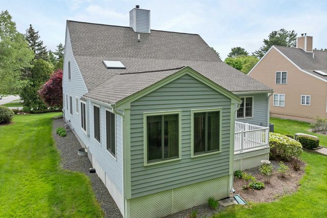 32 Drakes Landing, Hampton, NH 03842