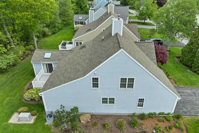32 Drakes Landing, Hampton, NH 03842