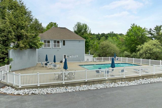 32 Drakes Landing, Hampton, NH 03842