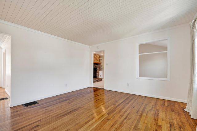26 Linwood Avenue, Erlanger, KY 41018