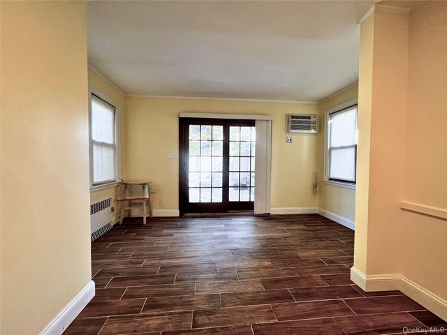 47-05 Utopia Parkway, Flushing, NY 11358