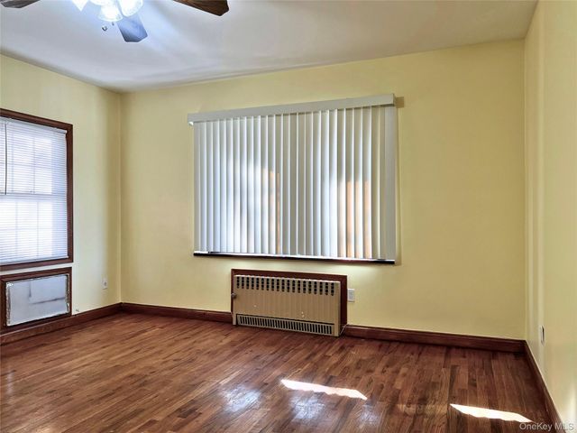 47-05 Utopia Parkway, Flushing, NY 11358