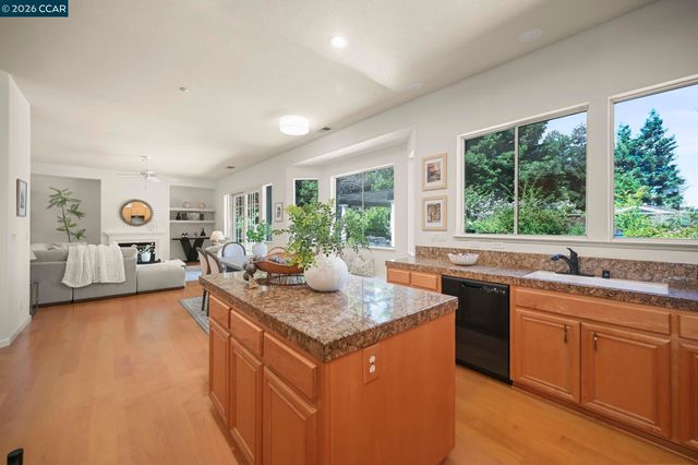 1895 Renee Way, Concord, CA 94521