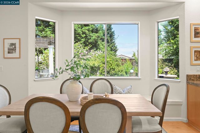 1895 Renee Way, Concord, CA 94521