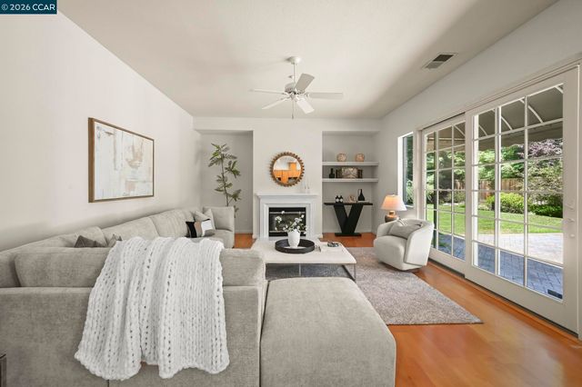 1895 Renee Way, Concord, CA 94521