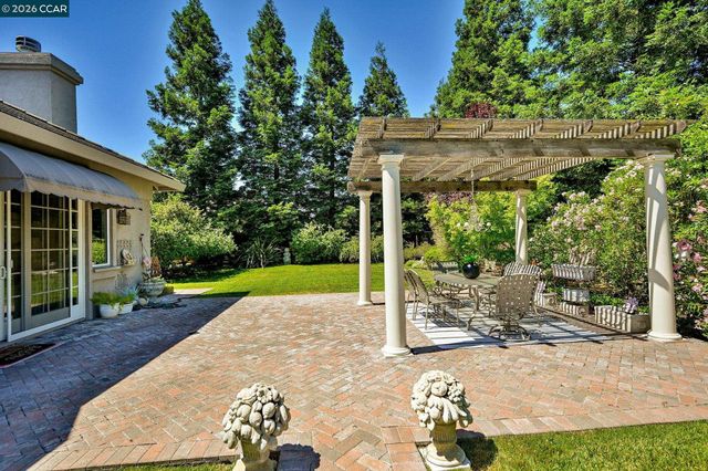 1895 Renee Way, Concord, CA 94521
