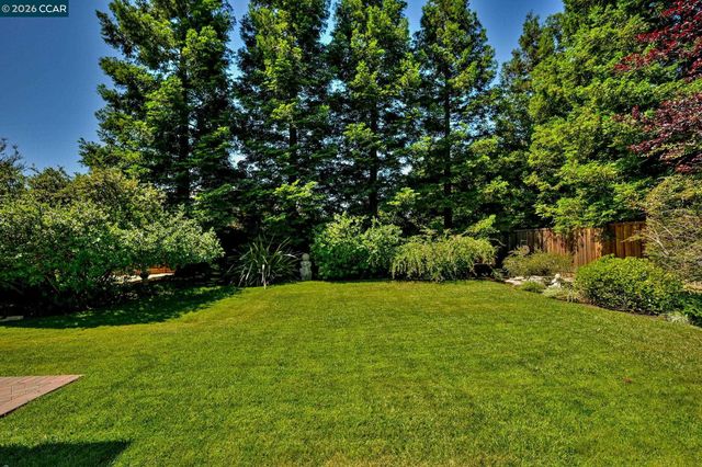 1895 Renee Way, Concord, CA 94521