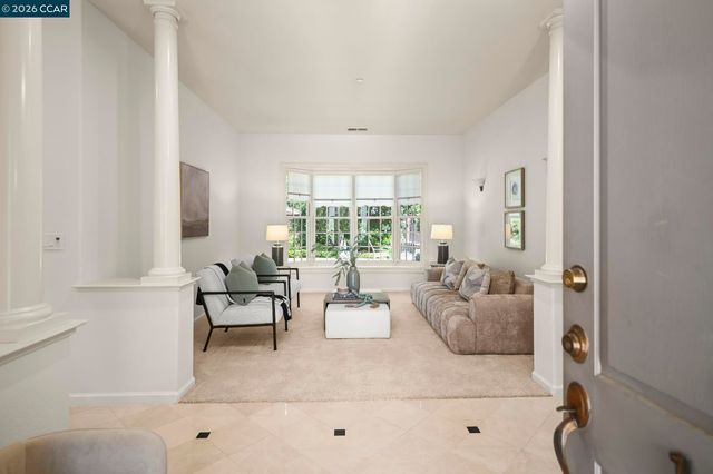 1895 Renee Way, Concord, CA 94521