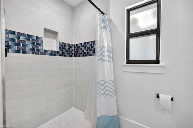 1171 Seagrape LN, Sanibel, FL 33957