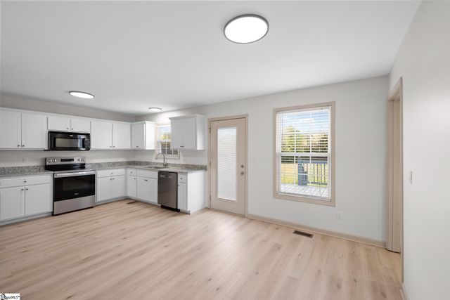 180 Fincher Road, Pauline, SC 29374