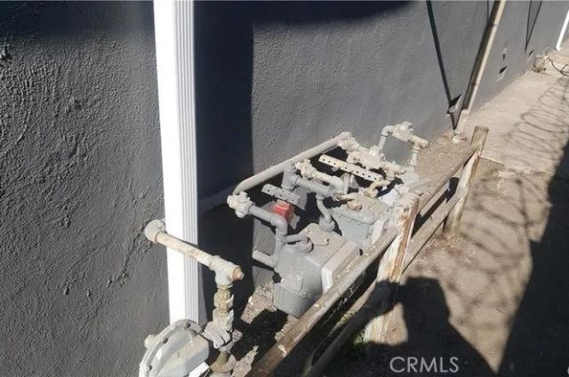 8014 S Western, Los Angeles, CA 90047