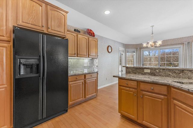 N54W16684 Ravenwood DRIVE, Menomonee Falls, WI 53051