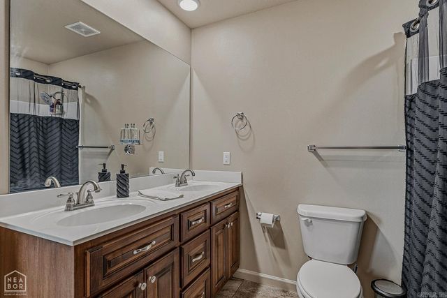2200 N 9Th Street, Paragould, AR 72450