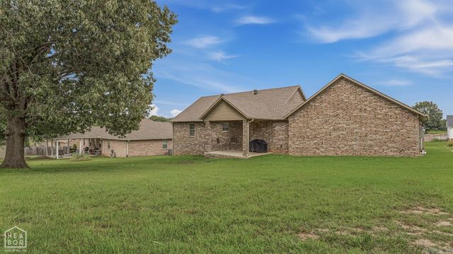 2200 N 9Th Street, Paragould, AR 72450