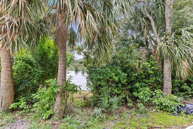 2227 OAKMONT Drive, Riviera Beach, FL 33404