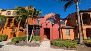 9055 Capistrano ST N 4206, Naples, FL 34113