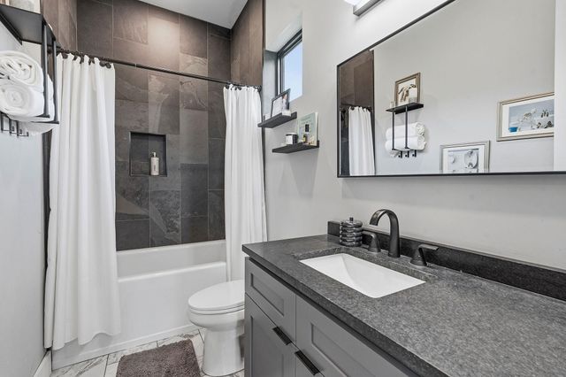 15424 FM 2769 RD, Volente, TX 78641