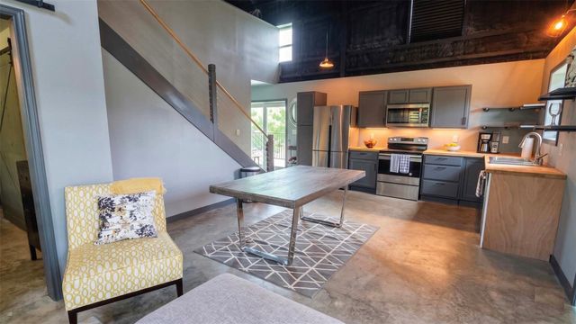 15424 FM 2769 RD, Volente, TX 78641