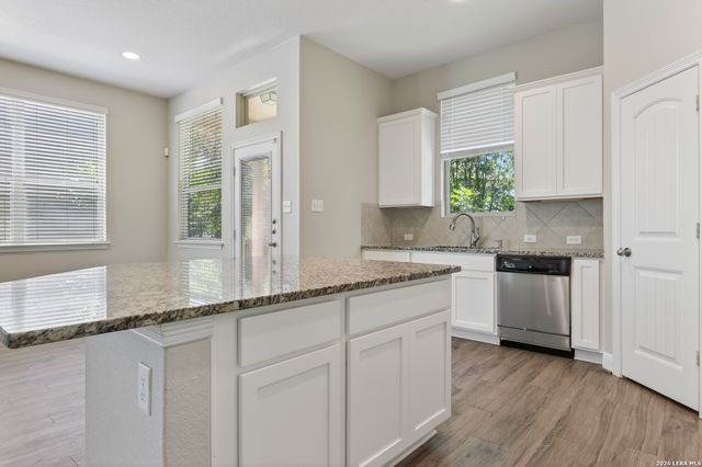 17327 Moscato, San Antonio, TX 78247