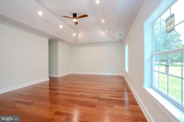 840 RIDGE RD, Monmouth Junction, NJ 08852