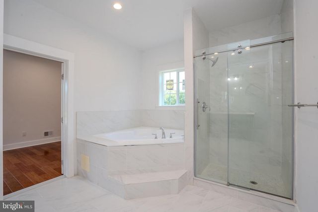 840 RIDGE RD, Monmouth Junction, NJ 08852