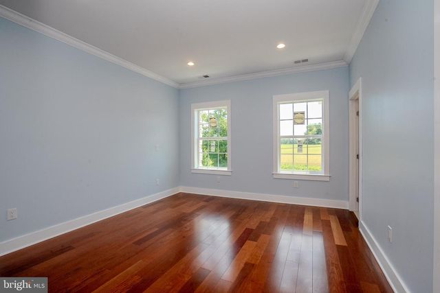 840 RIDGE RD, Monmouth Junction, NJ 08852