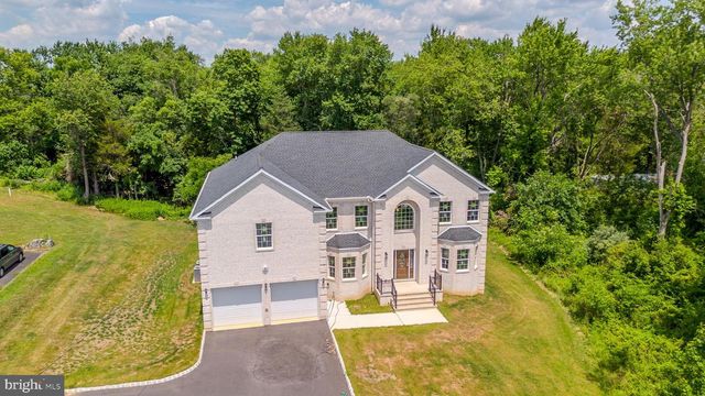 840 RIDGE RD, Monmouth Junction, NJ 08852