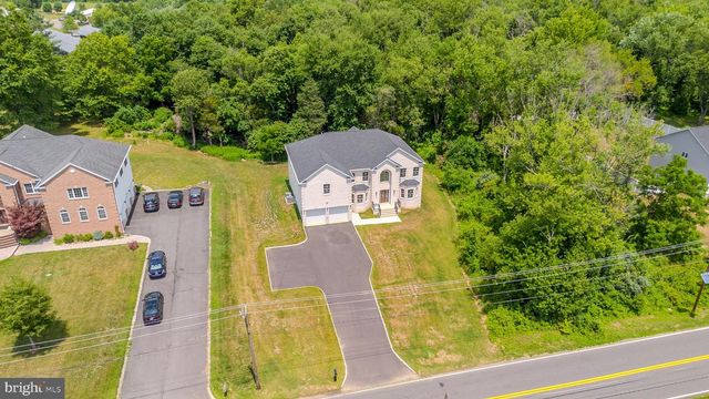 840 RIDGE RD, Monmouth Junction, NJ 08852