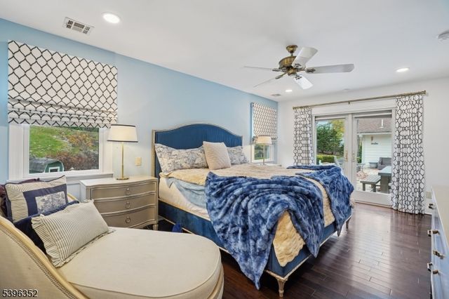 4 Sheffield Ct, Livingston Twp., NJ 07039