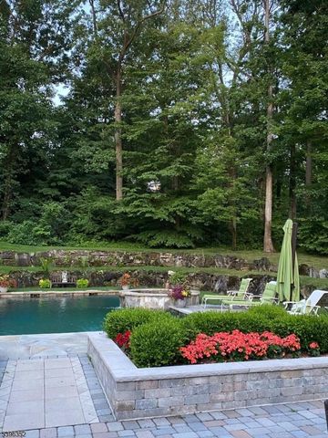 4 Sheffield Ct, Livingston Twp., NJ 07039