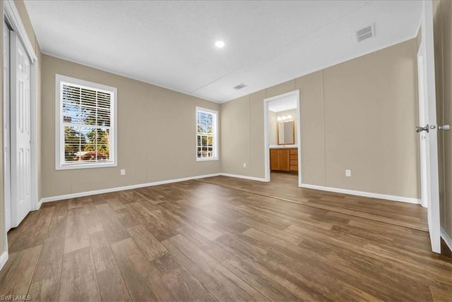 2170 Bahia LN, North Fort Myers, FL 33917