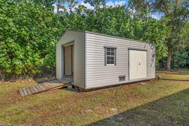 2170 Bahia LN, North Fort Myers, FL 33917