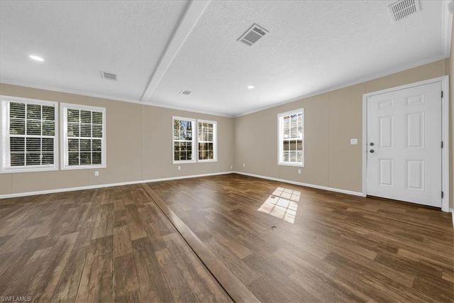 2170 Bahia LN, North Fort Myers, FL 33917