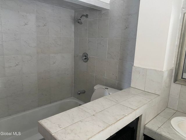 283 E Main Street, Amsterdam, NY 12010