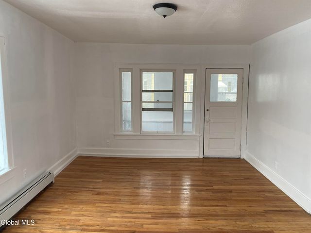 283 E Main Street, Amsterdam, NY 12010