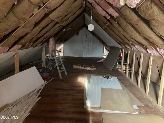 283 E Main Street, Amsterdam, NY 12010