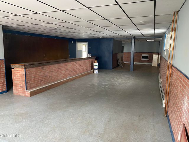 283 E Main Street, Amsterdam, NY 12010