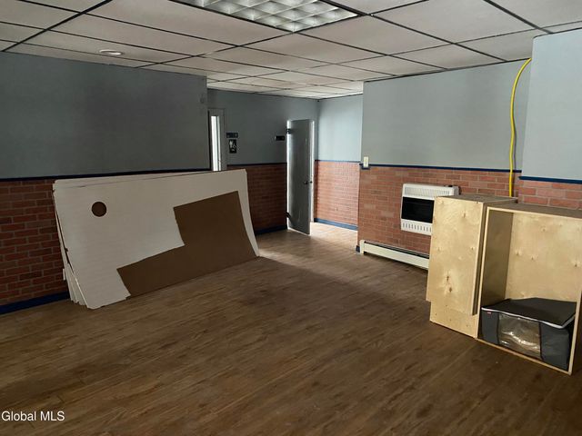 283 E Main Street, Amsterdam, NY 12010