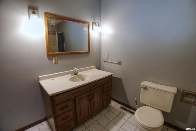 716 TOWER Road, Clinton, IA 52732