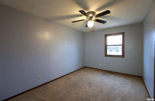 716 TOWER Road, Clinton, IA 52732